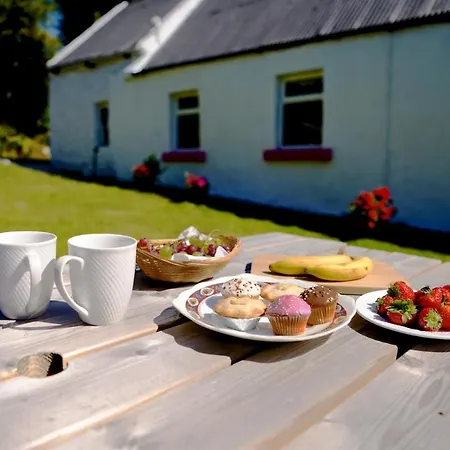 Corderry Farmhouse, Idyllic Amid 250 Acres *