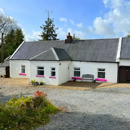 Corderry Farmhouse, Idyllic Amid 250 Acres Holiday home *