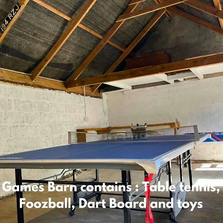 Corderry Farmhouse, Idyllic Amid 250 Acres *